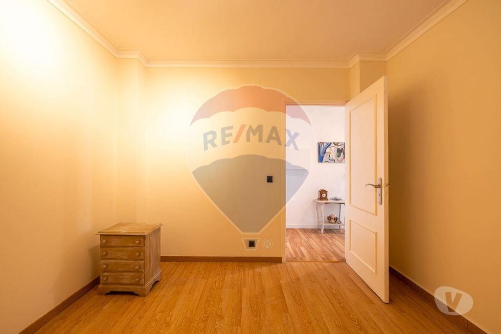 Apartamentos a venda Vila Nova de Gaia - Fotos para Vila-nova-de-gaia-Apartamento T2 para venda (124851054-126)