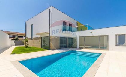 Casas para vender - Fotos para Matosinhos-Moradia T3 para venda (125061021-964)