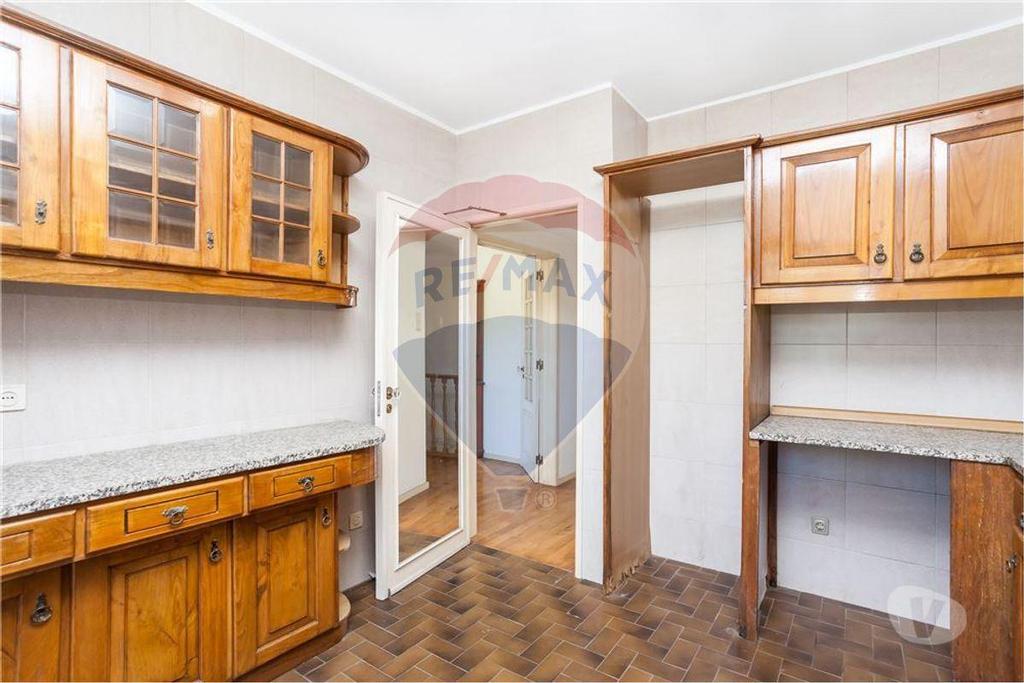 Apartamentos a venda Vila Nova de Gaia - Fotos para Vila-nova-de-gaia-Moradia T4 para venda (124851023-177)