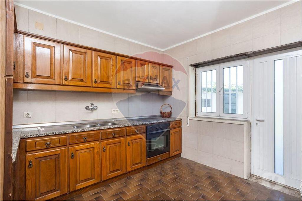 Apartamentos a venda Vila Nova de Gaia - Fotos para Vila-nova-de-gaia-Moradia T4 para venda (124851023-177)
