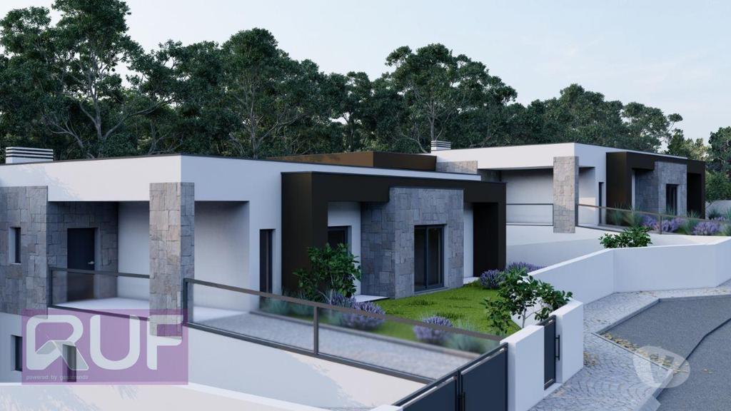 Terrenos Leiria - Fotos para Lote de Terreno com projeto para moradia V4 em Souto da