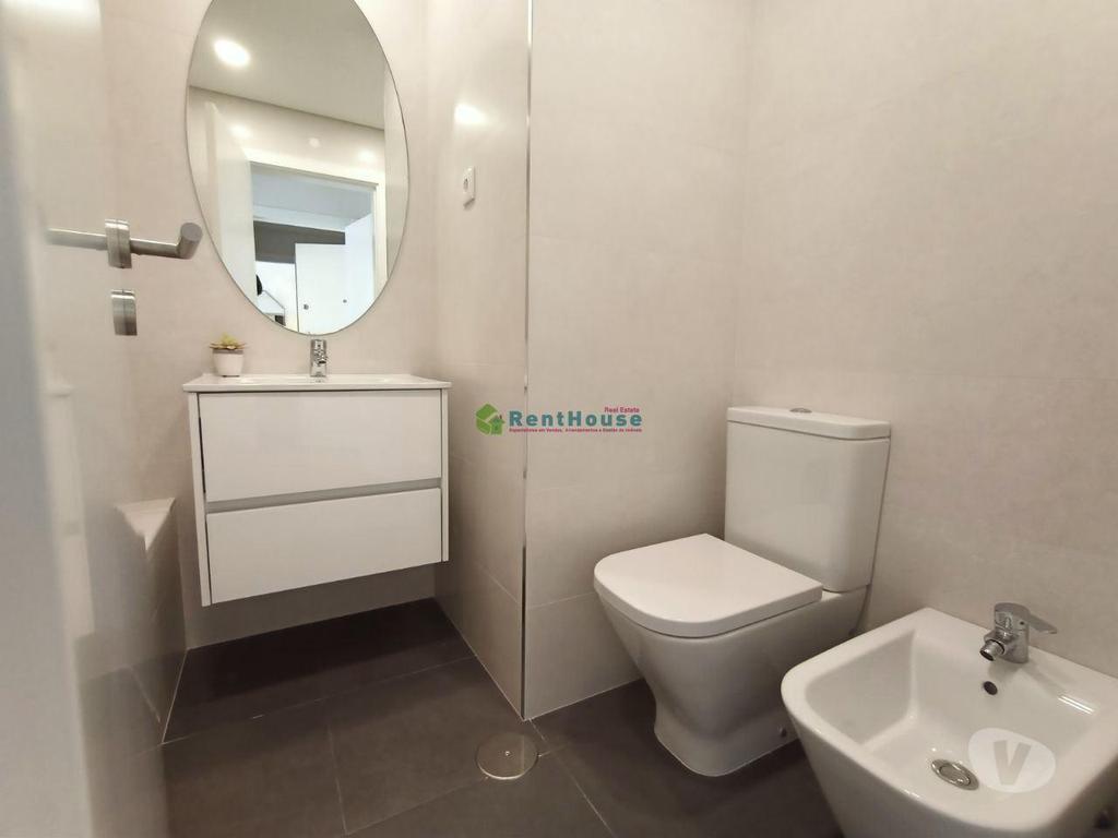 Apartamentos a venda Figueira da Foz - Fotos para Figueira-da-foz-T2+P Luxo Junto à praia (VF1618)