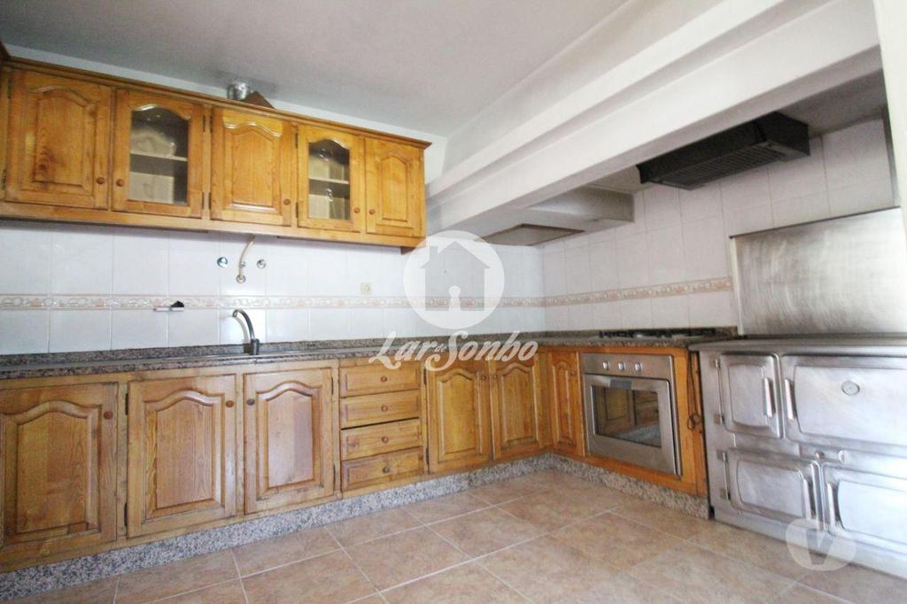 Apartamentos a venda Barcelos - Fotos para Barcelos-Moradia Independente (265-M-01002)