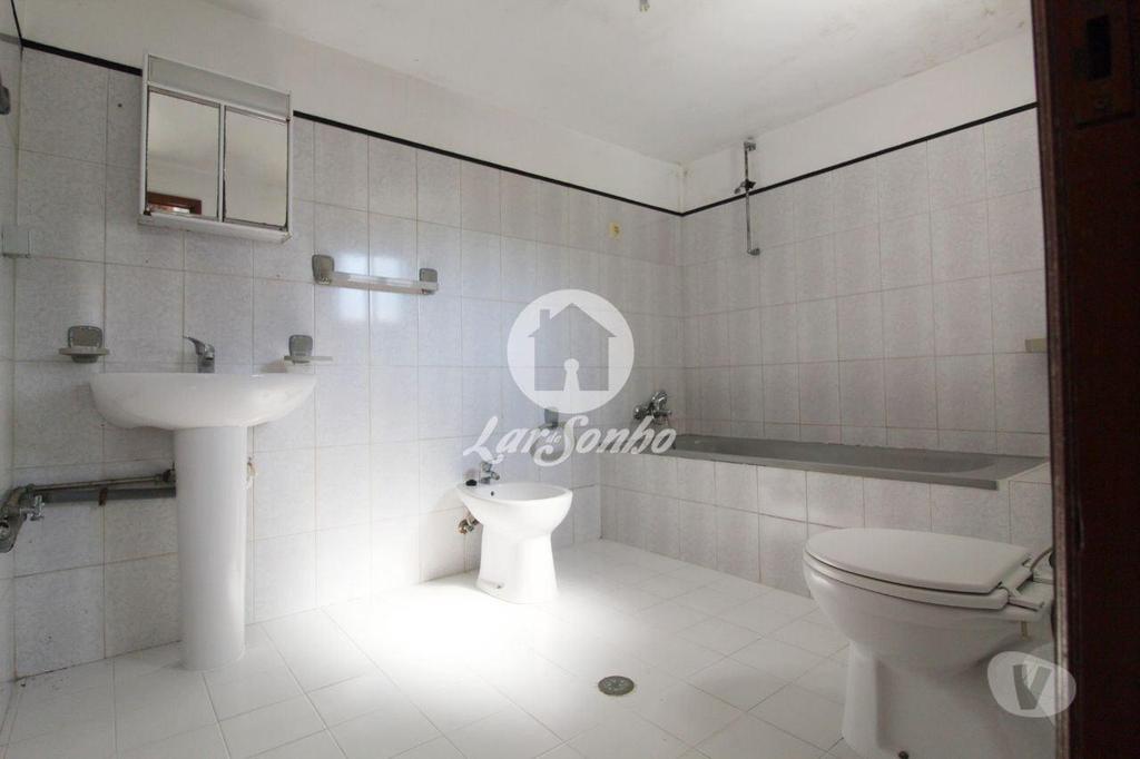 Apartamentos a venda Barcelos - Fotos para Barcelos-Moradia Independente (265-M-01002)