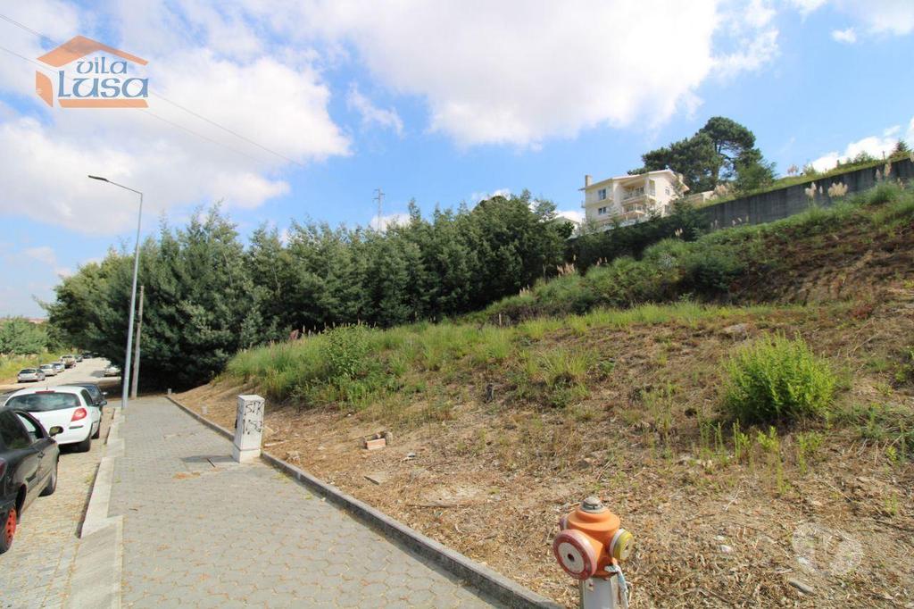 Terrenos Vila Nova de Gaia - Fotos para Lote de terreno localizado em Mafamude Vilar do Paraíso com 271
