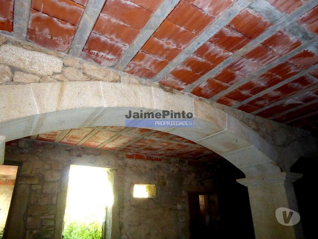Apartamentos a venda Ponte de Lima - Fotos para Casa frente Rio Lima p restauro. Portugal, Viana do Castelo,