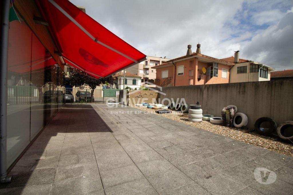 Comprar Loja Gondomar - Fotos para Confeitaria Pão Quente na Areosa Arroteias
