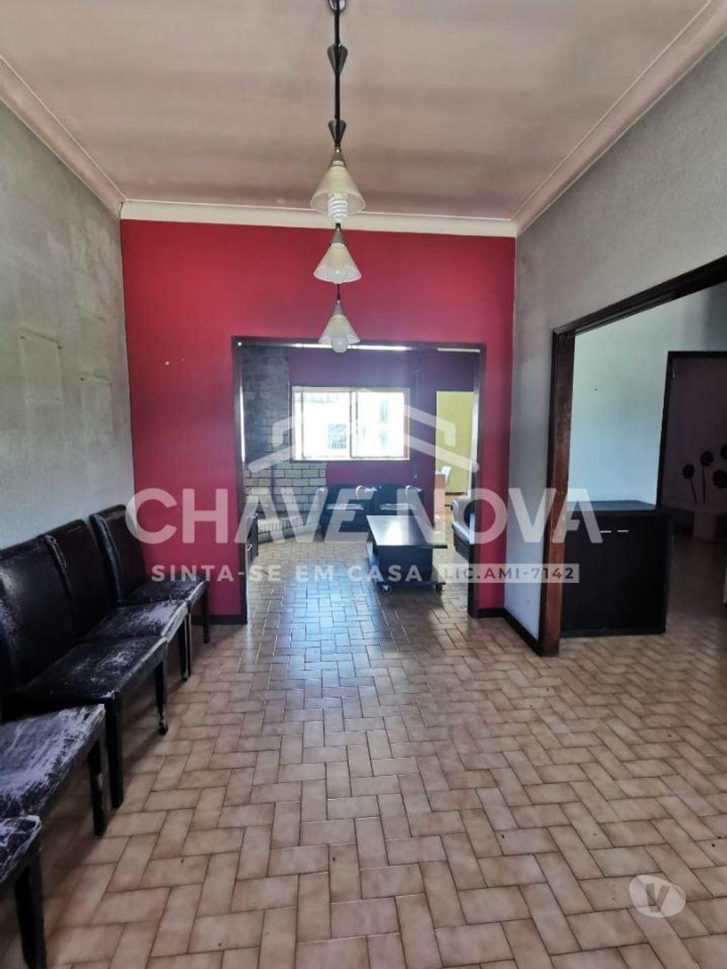 Apartamentos a venda Vila Nova de Gaia - Fotos para Moradia Para Recuperar em Canidelo (700m das Praias) (GN 01491)