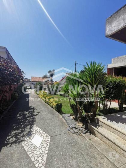 Casas e apartamentos - venda - Fotos para Moradia Para Recuperar em Canidelo (700m das Praias) (GN 01491)