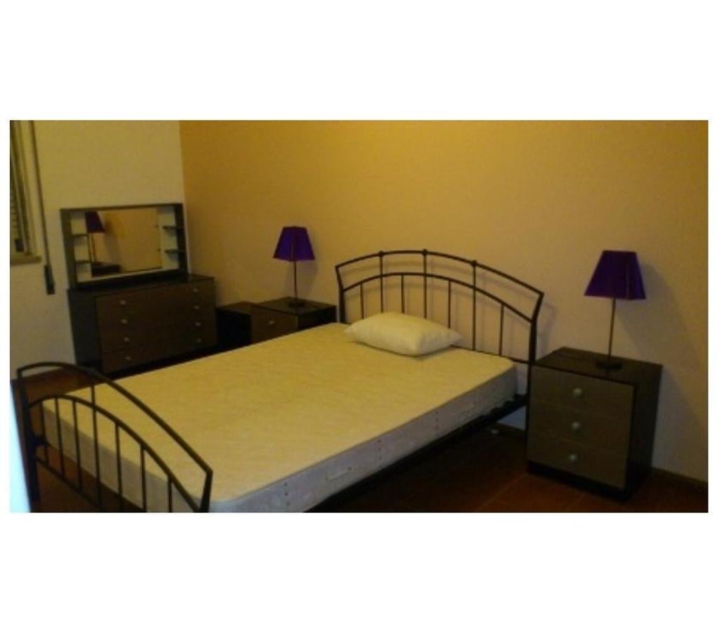 Imóveis para alugar Faro - Fotos para ALUGA-SE QUARTO EM FARO