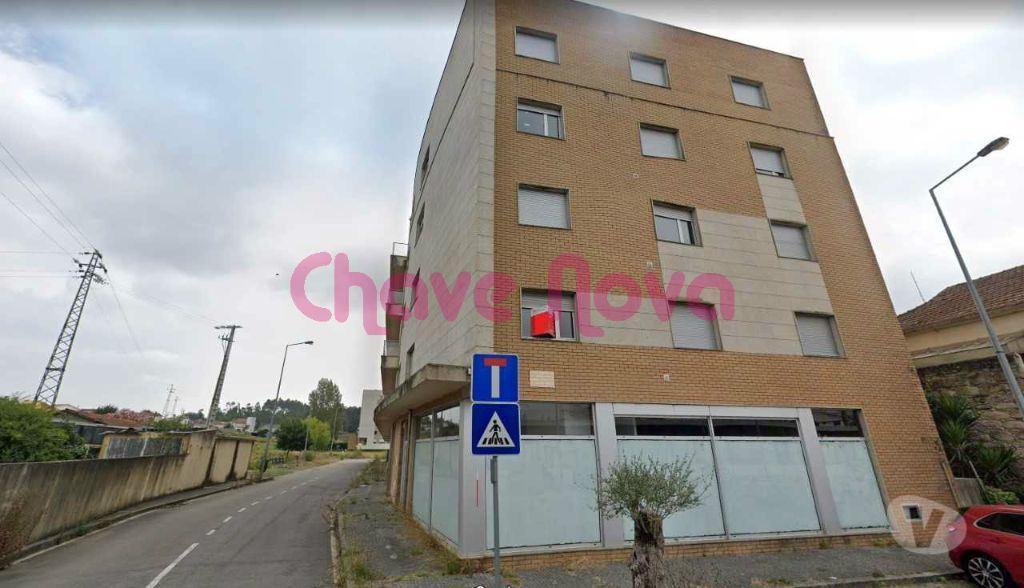 Comprar Loja Trofa - Fotos para Loja junto a Estação de S. Romão