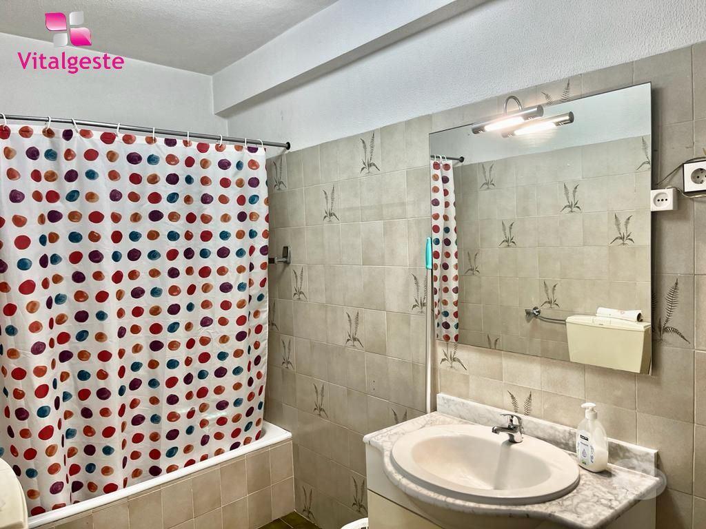 Apartamentos a venda Almada - Fotos para Almada-Apartamento T1 na Costa da Caparica (113)