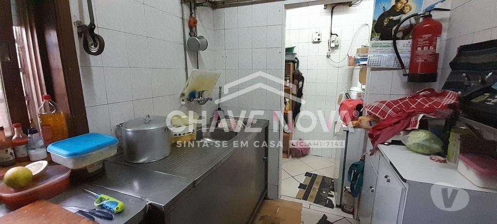 Comprar Loja Gondomar - Fotos para Trespasse CAFÉ Av. Carvalha Excelente Negócio!