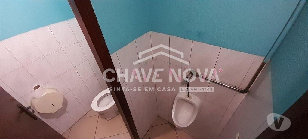 Comprar Loja Gondomar - Fotos para Trespasse CAFÉ Av. Carvalha Excelente Negócio!
