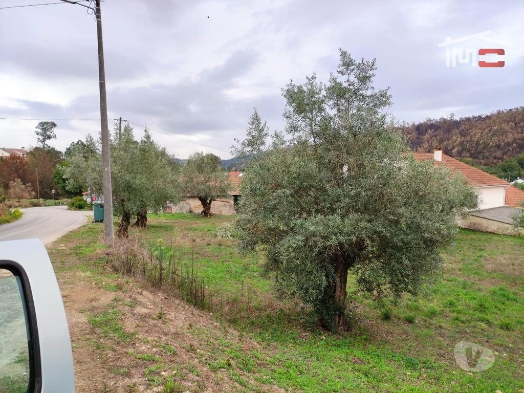 Terrenos Ourém - Fotos para Ourem-Terreno rústico, para construção. (1-T-000510)