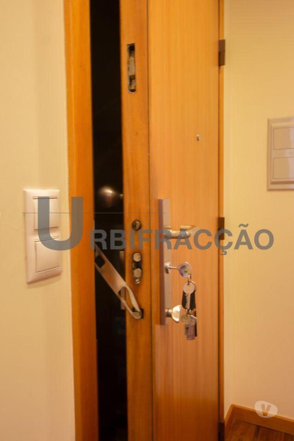 Apartamentos a venda Vila Nova de Gaia - Fotos para Vila-nova-de-gaia-T2 de luxo Madalena junto á Baviera (21)
