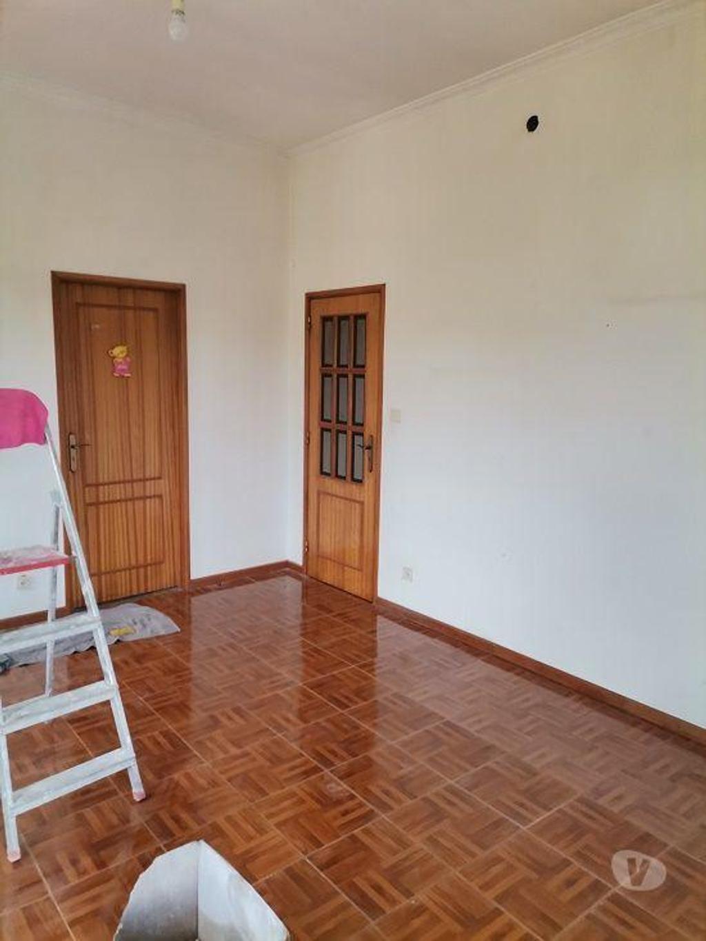 Apartamentos a venda Vila Nova de Gaia - Fotos para Moradia composta por 3 t2- excelente investimento (03853)