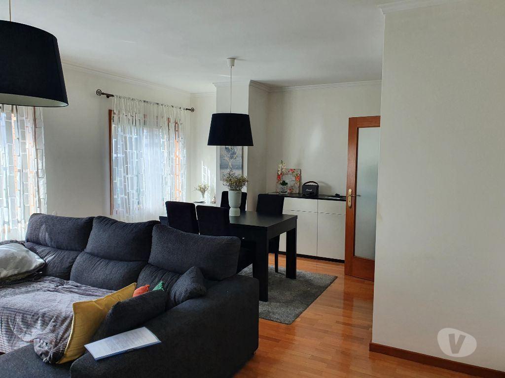 Apartamentos a venda Vila Nova de Gaia - Fotos para Vila-nova-de-gaia-T3 Dúplex Vilar de Andorinho (00787)