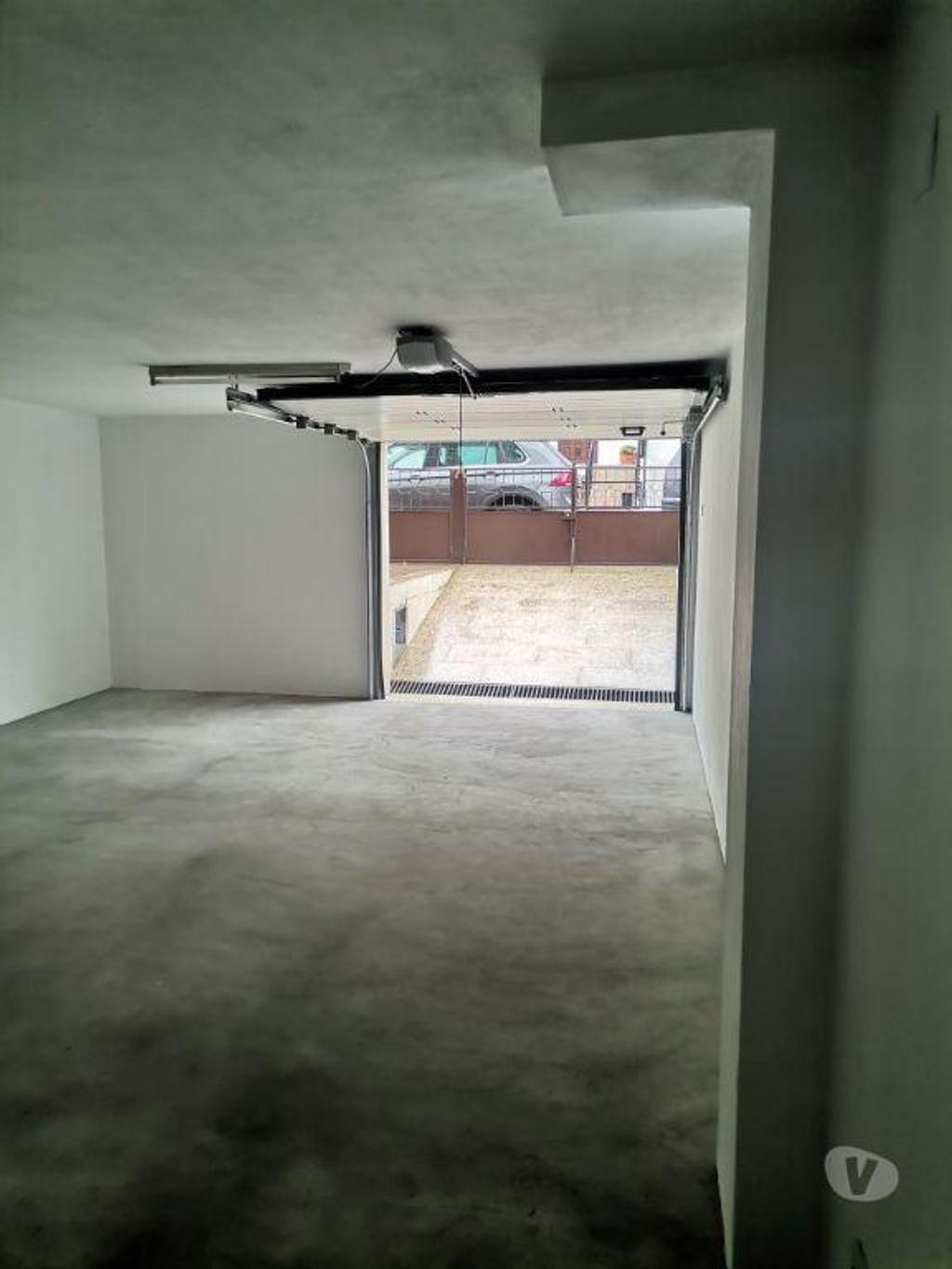 Apartamentos a venda Matosinhos - Fotos para Matosinhos-Moradia T4, Senhora da Hora (03887)