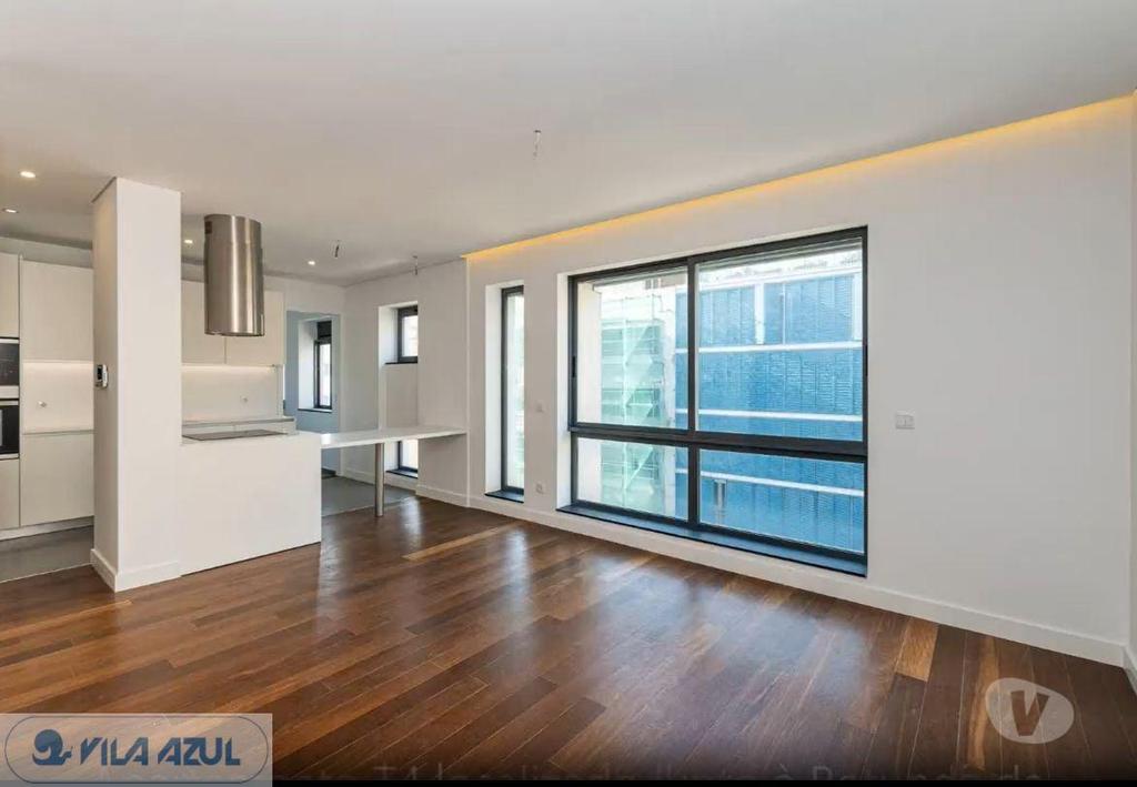 Apartamentos a venda Porto - Fotos para Porto-Apartamento T4 Boavista (12205008)