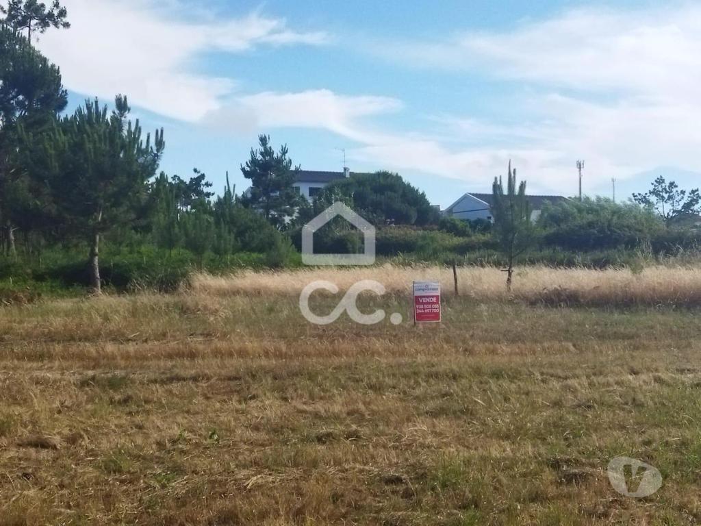 Terrenos Marinha Grande - Fotos para VIEIRA DE LEIRIA----Terreno com a área de 780 m2 próximo de