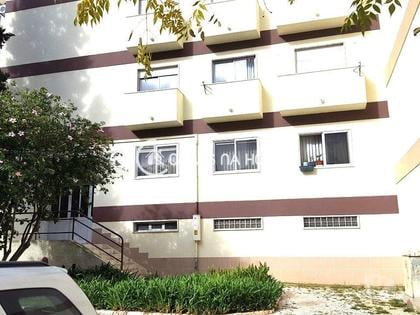 Casas e apartamentos - venda - Fotos para INVESTIMENTO Setúbal, Amoreiras T2 arrendado. (setubal A 00857)