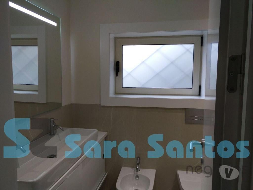 Apartamentos a venda Porto - Fotos para Porto-T3 Renovado com Terraço e Garagem Box -Porto (SS0125)