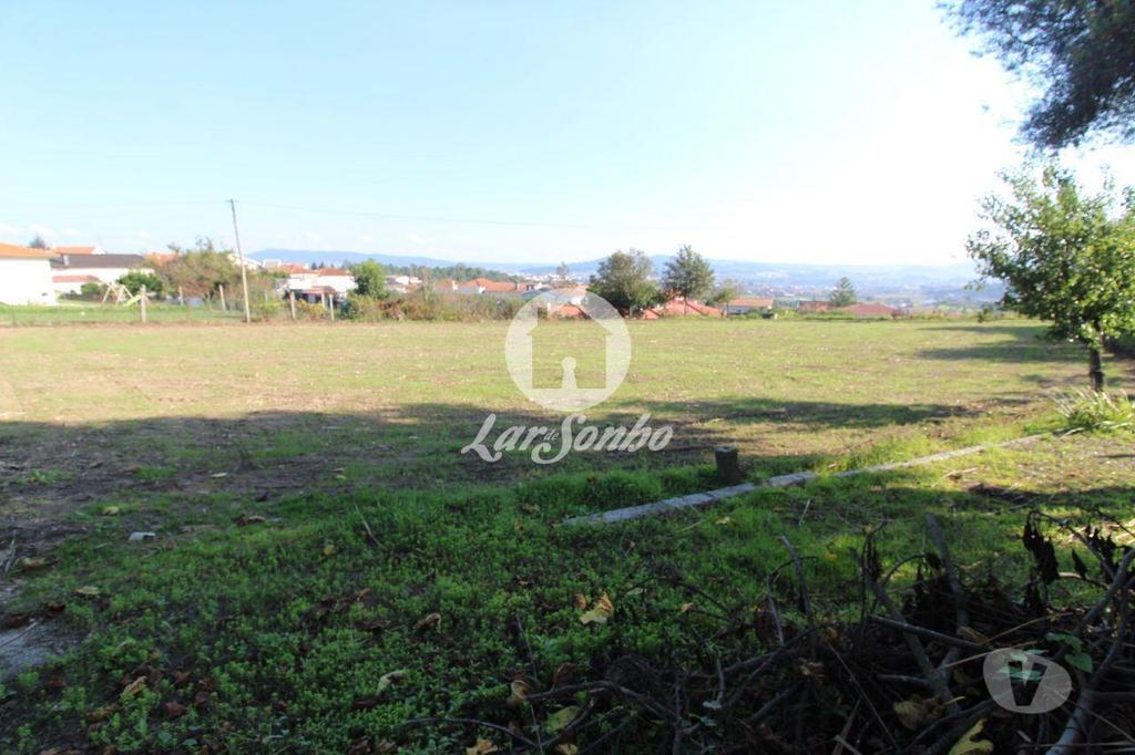Comprar Loja Barcelos - Fotos para Terreno para construção de moradias