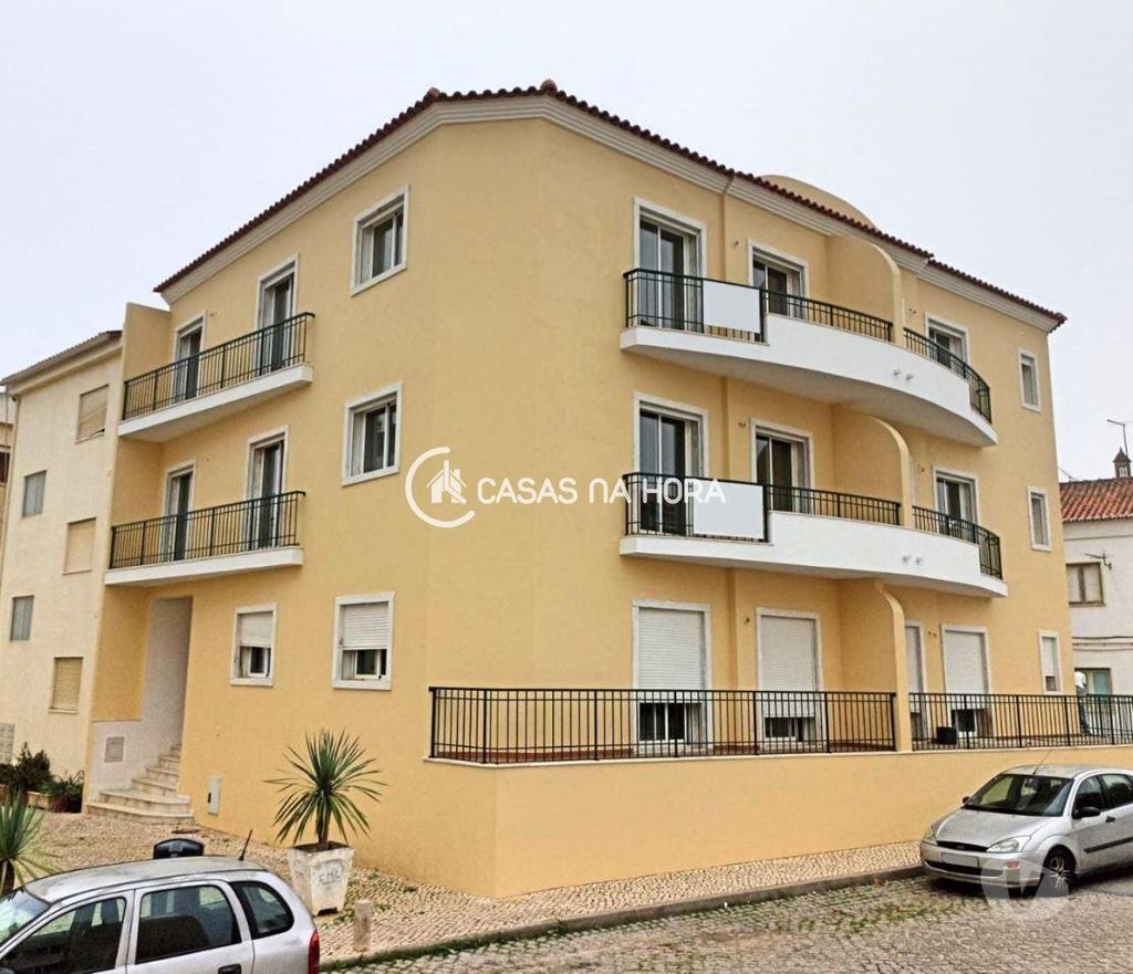 Apartamentos a venda Lagos - Fotos para Lagos-T2 como novo no centro de Lagos (parchal A 00540)