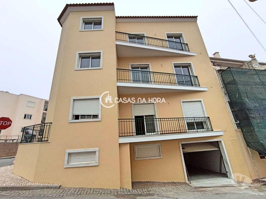 Apartamentos a venda Lagos - Fotos para Lagos-T2 como novo no centro de Lagos (parchal A 00540)