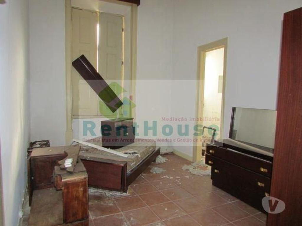 Comprar Loja Figueira da Foz - Fotos para Prédio Para Reconstrução Junto ao Casino
