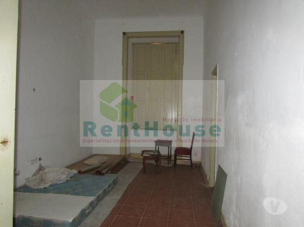 Comprar Loja Figueira da Foz - Fotos para Prédio Para Reconstrução Junto ao Casino