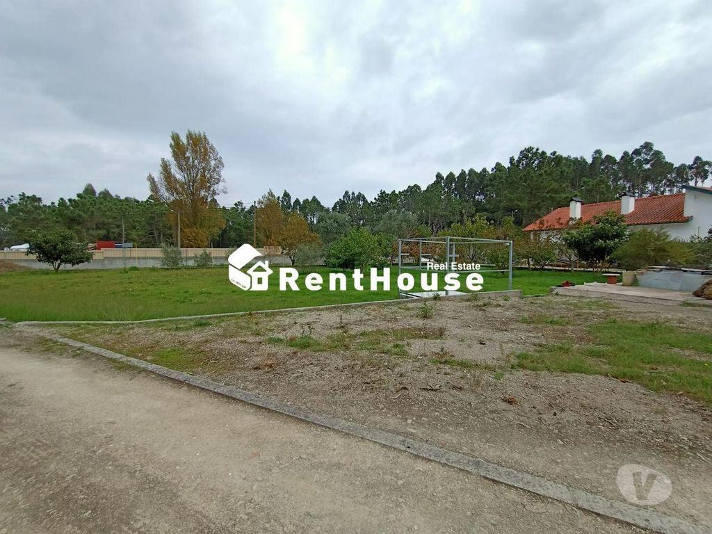 Apartamentos a venda Figueira da Foz - Fotos para Figueira-da-foz-Moradia térrea em Propriedade urbana (VF1593)