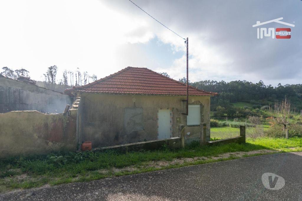 Apartamentos a venda Ourém - Fotos para Ourem-Moradia T3, Espite (1-M-000155)