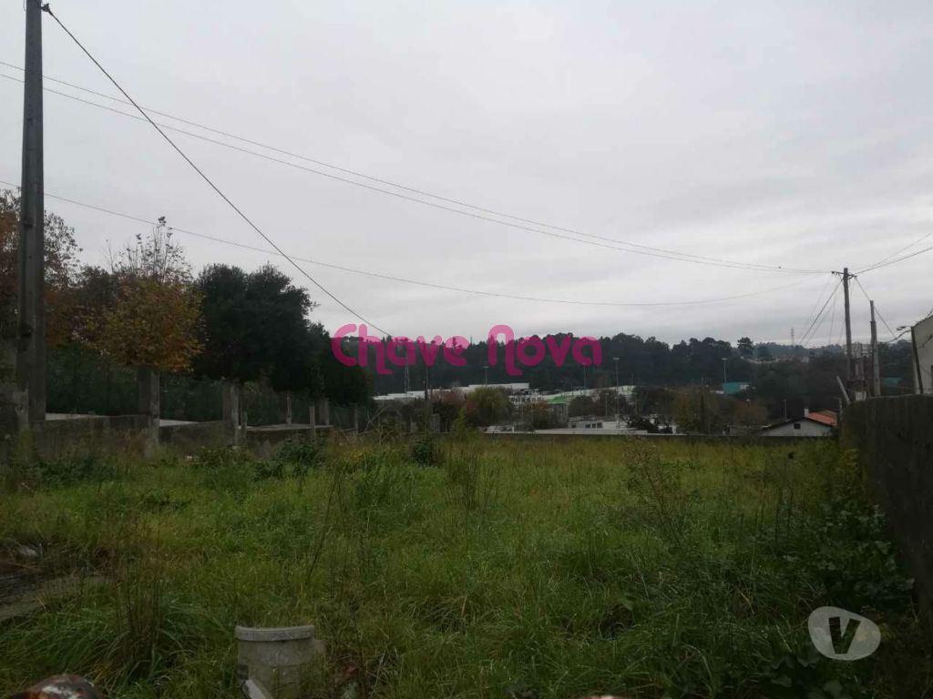 Terrenos Gondomar - Fotos para Gondomar-Terreno para Moradia de 4 frentes, Rio Tinto (AR 01566)