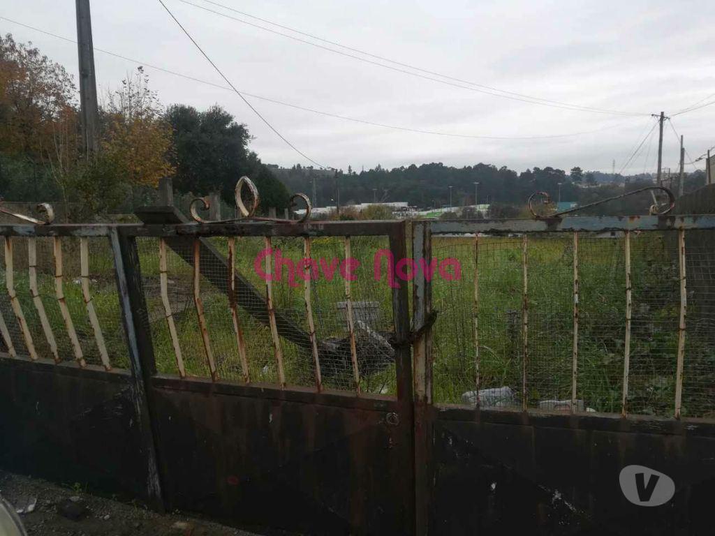 Terrenos Gondomar - Fotos para Gondomar-Terreno para Moradia de 4 frentes, Rio Tinto (AR 01566)
