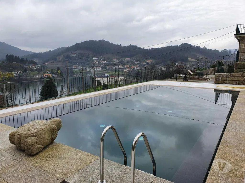 Terrenos Braga - Fotos para Quintinha 4 casas T1+T2+T2+T4 c -6% rentabilidade-posibilidade
