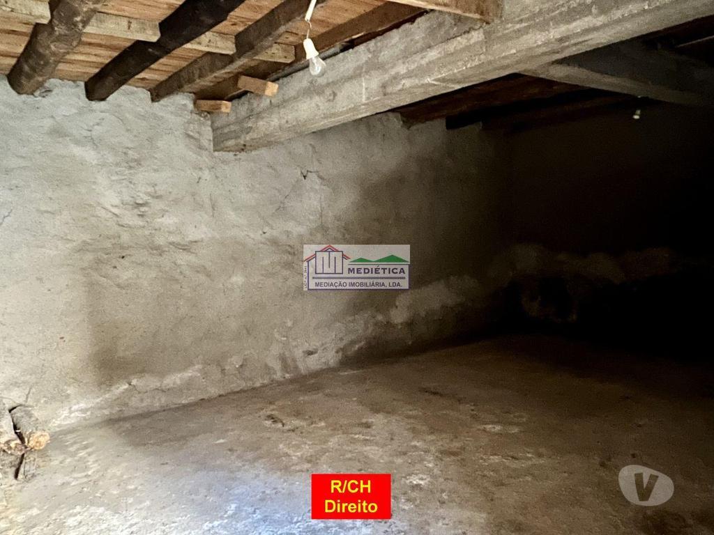 Apartamentos a venda Alfândega da Fé - Fotos para Moradia para Recuperar - Centro da Vila de Alfândega da Fé