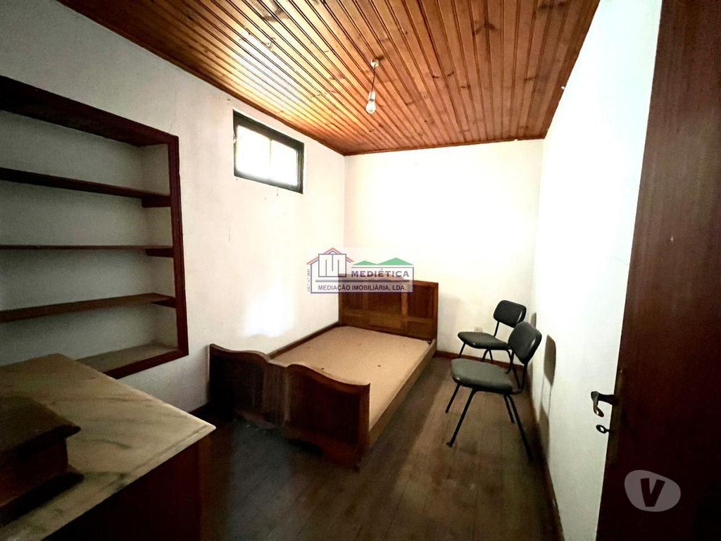 Apartamentos a venda Alfândega da Fé - Fotos para Moradia para Recuperar - Centro da Vila de Alfândega da Fé