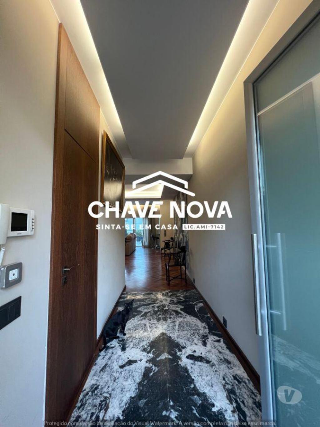 Apartamentos a venda Matosinhos - Fotos para Matosinhos-T4 à venda em Leça da Palmeira (MTS 02079)