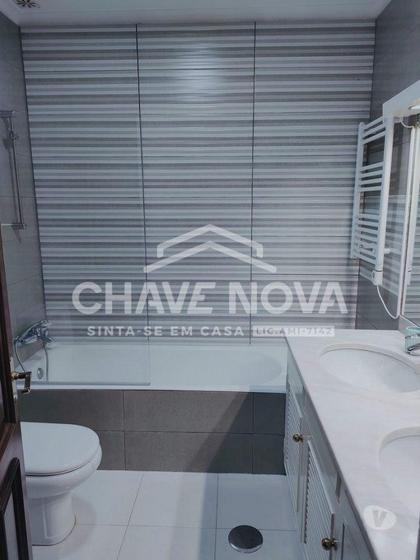 Casas a venda - Fotos para Moradia em Banda V5 - Arcozelo (Praia Aguda 100mts) (PRTOR 00582)