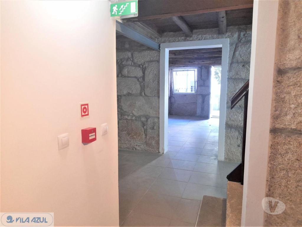 Aluguer Loja Porto - Fotos para Arrendamento de moradia para serviços escritórios - Boavista