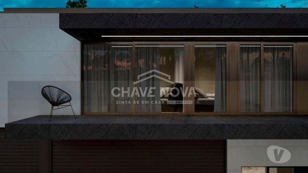 Apartamentos a venda Vila Nova de Gaia - Fotos para Vila-nova-de-gaia-Moradia T3 com vistas para mar (AR 03739)