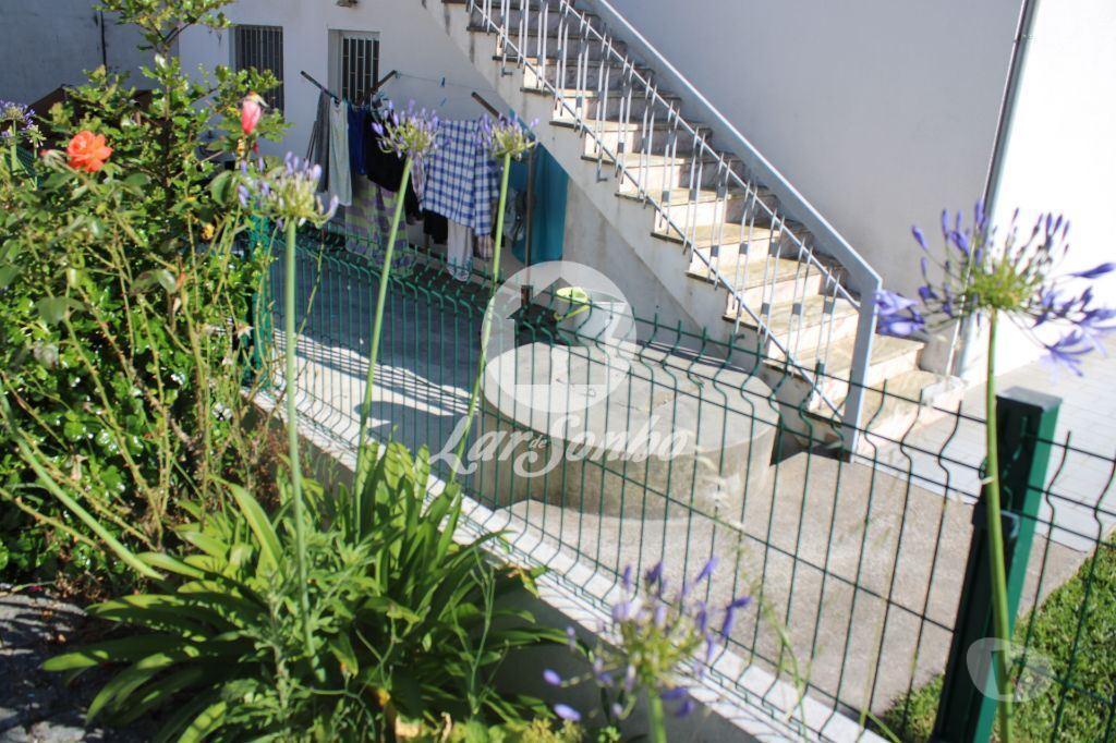 Apartamentos a venda Barcelos - Fotos para Moradia com 3700m2 de terreno para construção (265-M-01128)