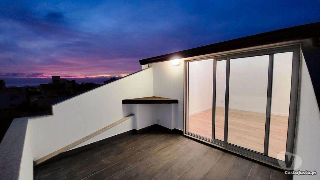 Apartamentos a venda Vila Nova de Gaia - Fotos para Andar moradia T3 remodelado 500m estação comboio Aguda, praia