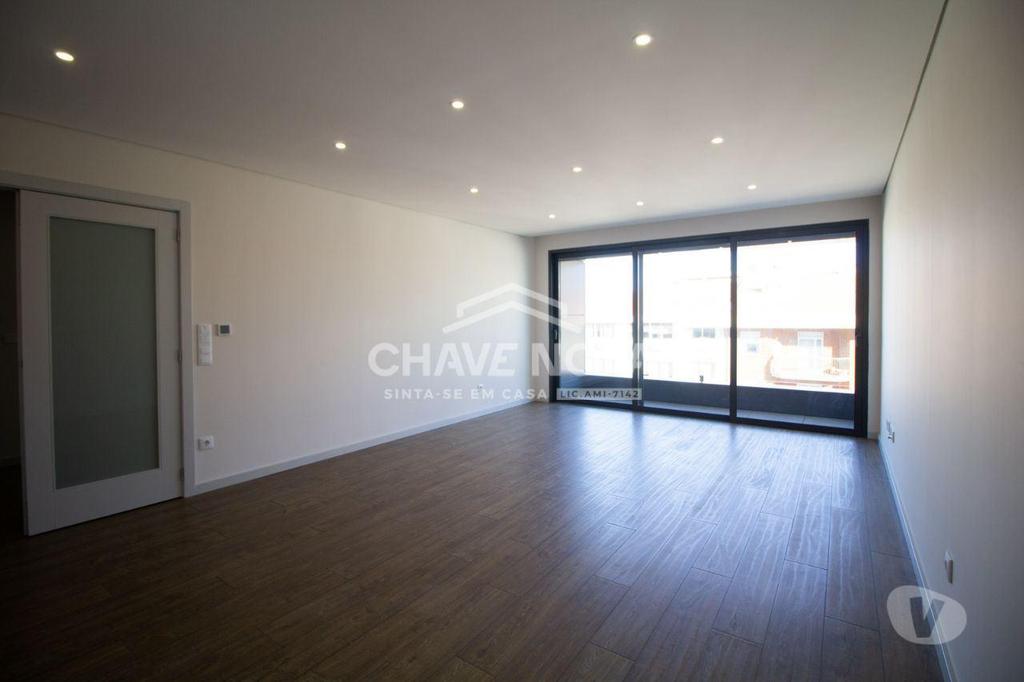 Apartamentos a venda Porto - Fotos para Porto-Apartamento T2 no empreendimento Boavista II (OD 01800)