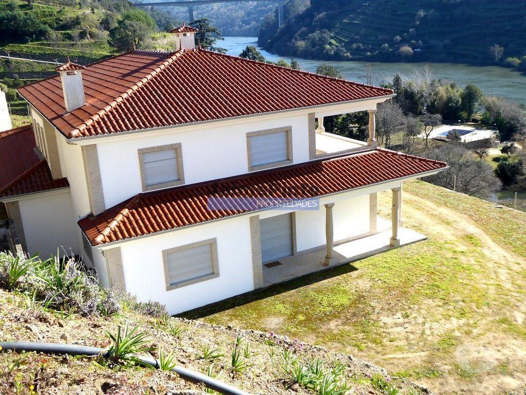 Apartamentos a venda Baião - Fotos para MORADIA, 4 quartos, em paisagem ÍCONE. Portugal, Norte, Baião,
