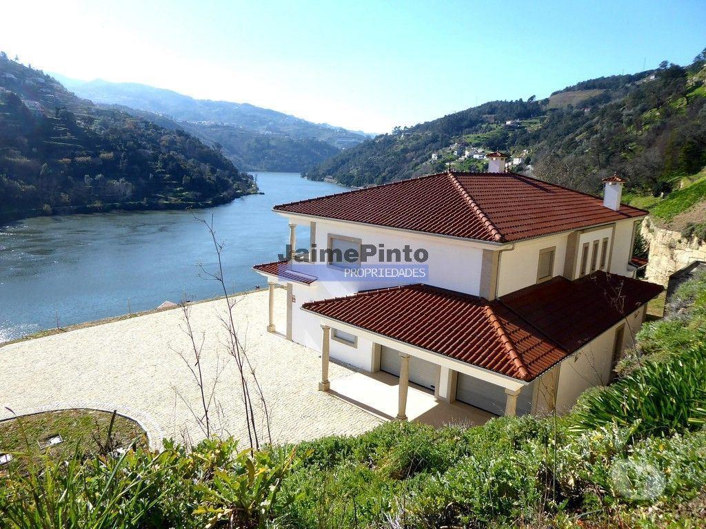 Apartamentos a venda Baião - Fotos para MORADIA, 4 quartos, em paisagem ÍCONE. Portugal, Norte, Baião,