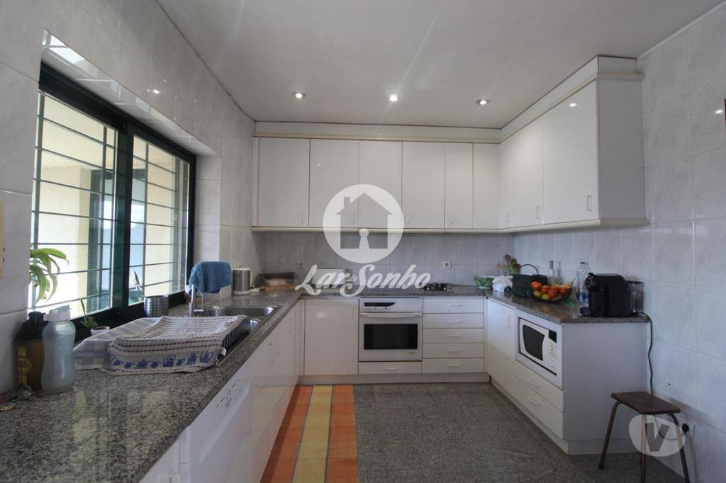 Apartamentos a venda Gondomar - Fotos para Gondomar-Moradia T5 + Apartamento T1 (258-M-00452)
