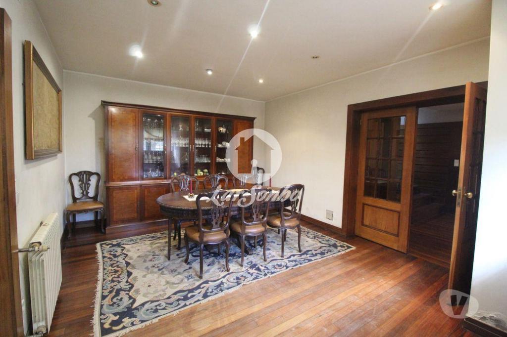 Apartamentos a venda Gondomar - Fotos para Gondomar-Moradia T5 + Apartamento T1 (258-M-00452)